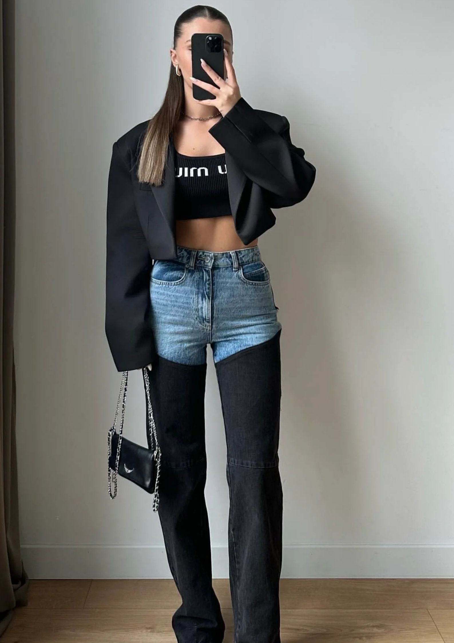 Can You Wear a Cropped Blazer With High-Waisted Pants?