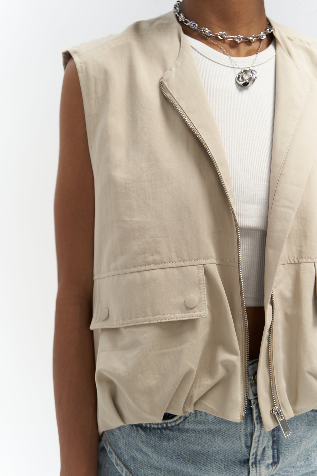 Sleeveless Zip-Up Utility Vest