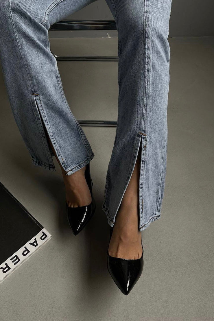 Hem Front Split Jeans