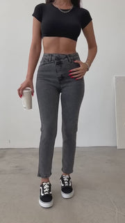 Cross Button Skinny Jeans