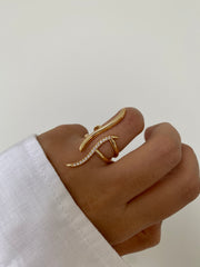 Elegant Crystal Stick Ring